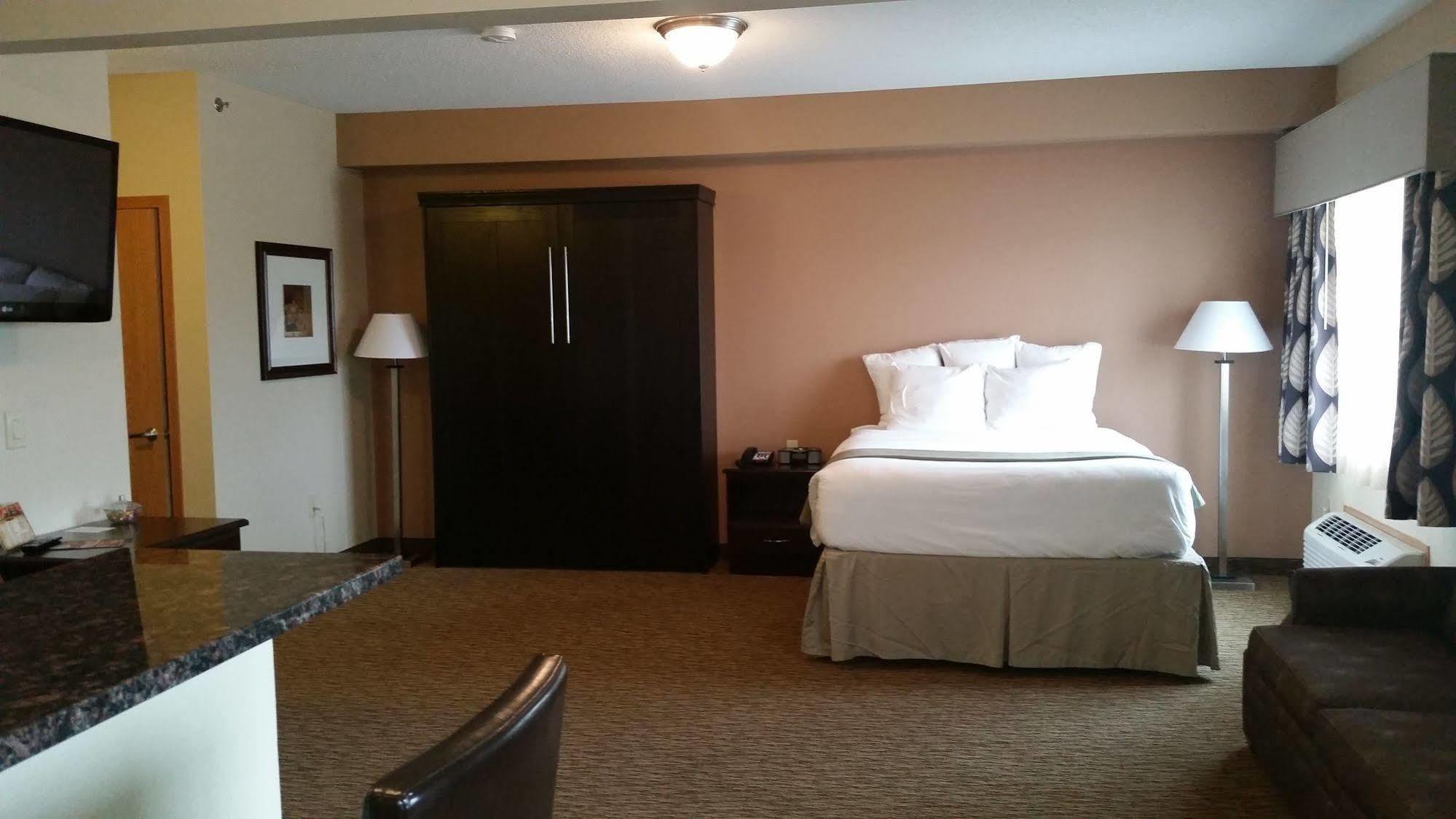 Rock Island Inn & Suites Atlantic Eksteriør billede
